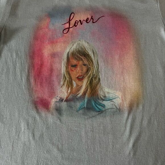 Taylor Swift Women's L Lover Album Graphic Tee Shirt Blue Cotton Genuine Merch - Picture 2 of 4